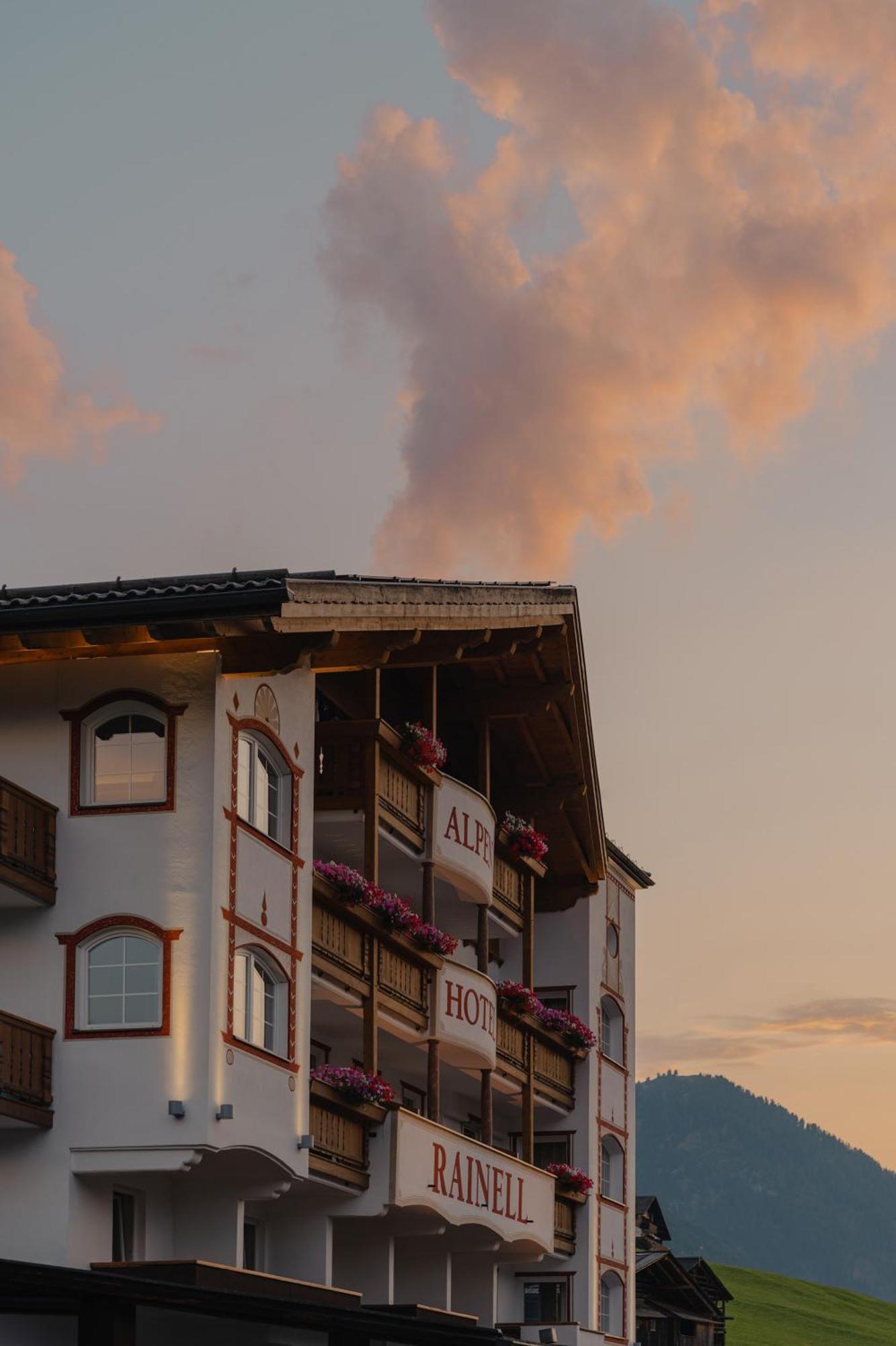 Rainell Dolomites Retreat Hotel Ortisei Exterior photo